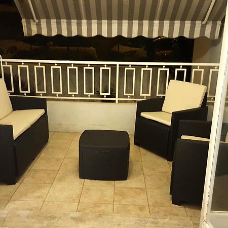 Superbe 3P 2Chambres, 2Terrasses Cannes Centre-Ville, 4 Min A Pied De La Croisette Sas-Meredith Loc Экстерьер фото